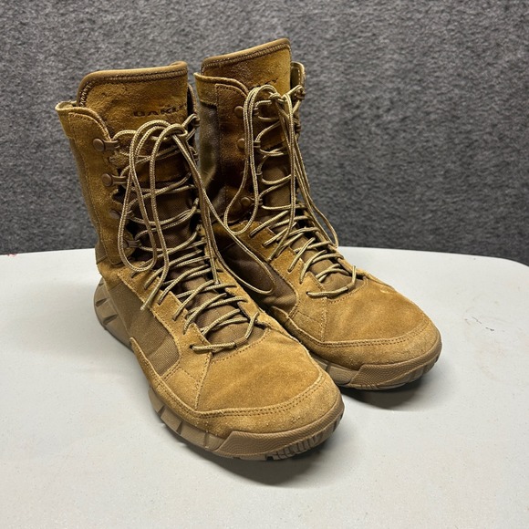 Oakley Light Assault Boots Mens 9.5 Tan Brown Tactical Military Hiking NICE - Picture 1 of 6